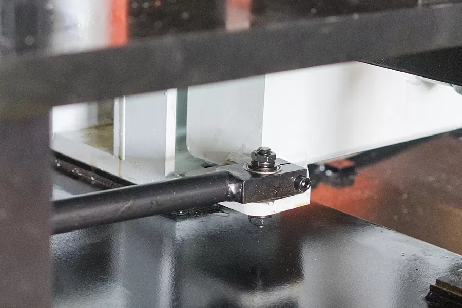 Станок ленточнопильный с гидроразгрузкой STALEX BS-2114Т