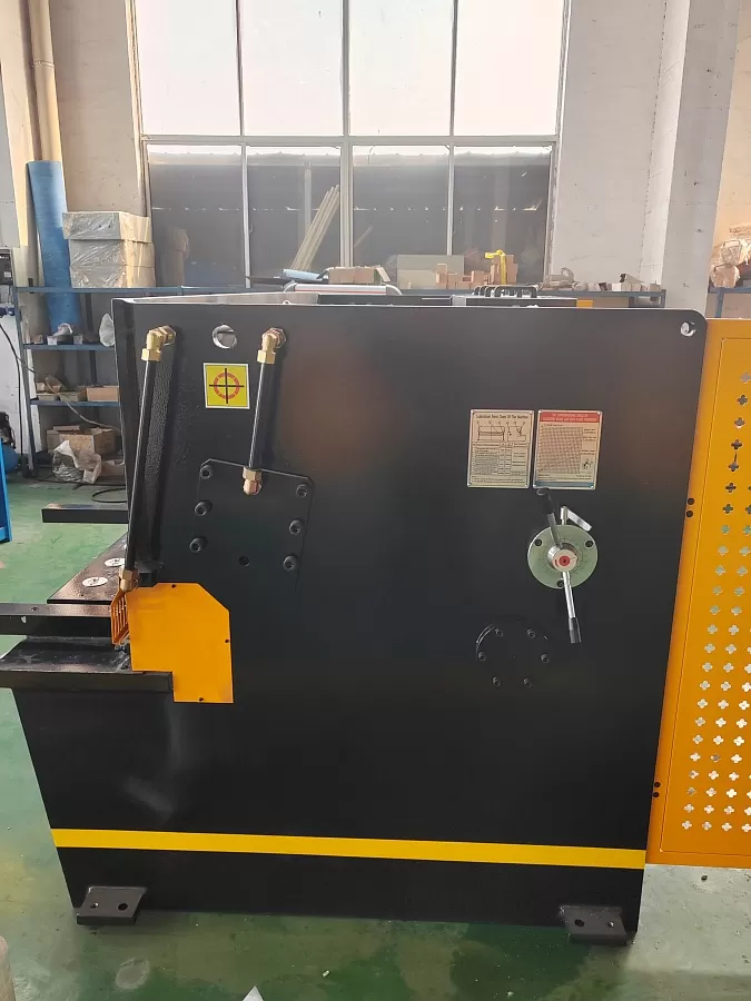 Гильотина гидравлическая Stalex HSB 2500x4