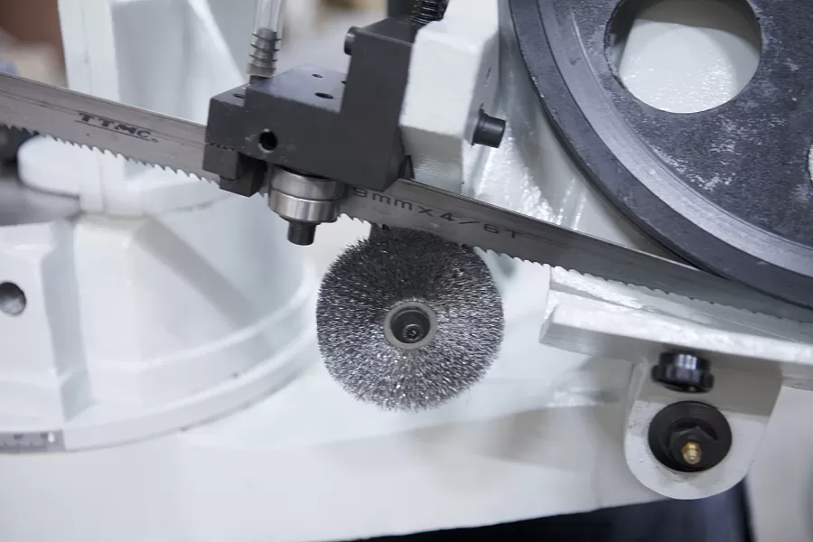 Станок ленточнопильный с гидроразгрузкой Stalex BS-1018R