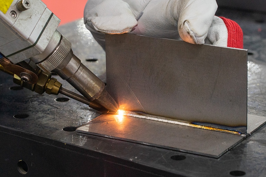 Лазерная сварка «4-в-1» FS-3000